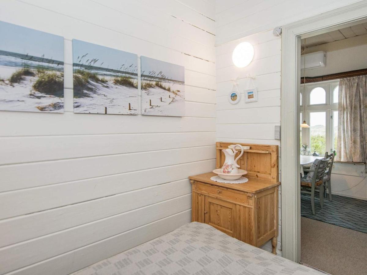 4 Person Holiday Home In R M Lakolk Kültér fotó